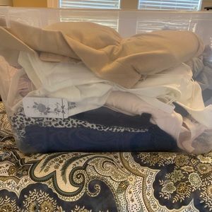 Maternity clothes bundle